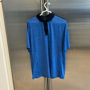 Lululemon men’s lightweight polo.- Never worn, great condition.